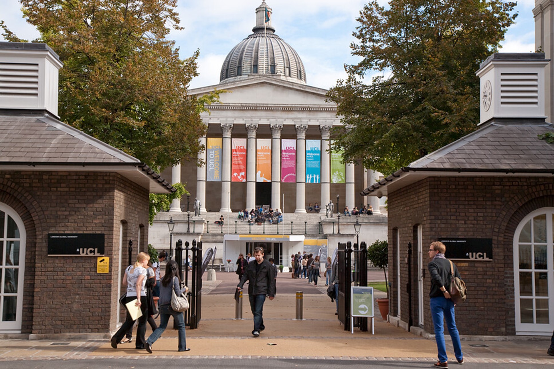 UNIVERSITY COLLEGE LONDON (UCL)