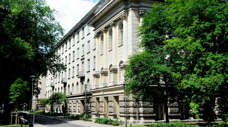 Warsaw University of Technology